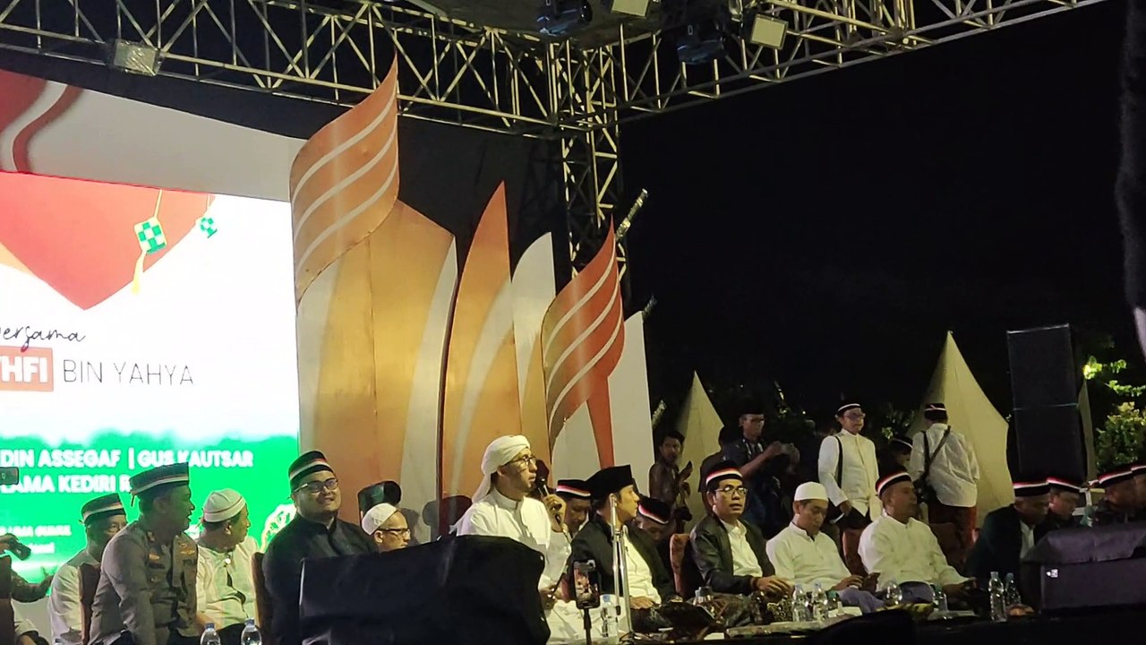 SHOLAWAT BERSAMA HABIB ALI ZAINAL ABIDIN ASSEGAF