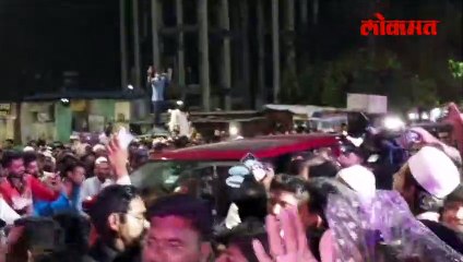 ठाकरे अमरावतीत पोहोचताच काय झालं?