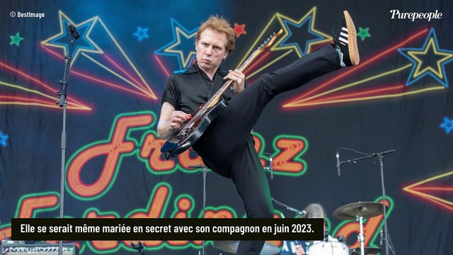 Je suis un homme chanceux : Clara Luciani, son célèbre compagnon fou d'elle, rares confidences d'Alex Kapranos