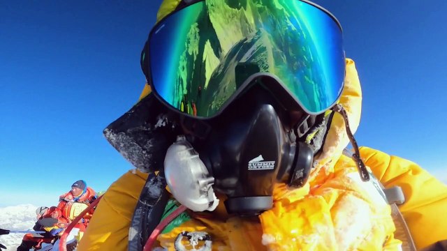 Young Pakistani mountaineer scaling new heights