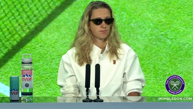 Wimbledon 2023 - Victoria Azarenka : Victoria Azarenka reacts to unfair crowd : What should I have done?