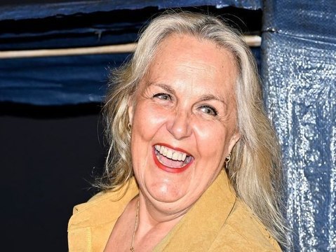 Laurence Boccolini quitte “Tout le monde veut prendre sa place” : recalée par TF1, Valérie Damidot pas contre l’idée de prendre sa place…