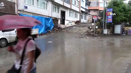 Sel ve heyelan nedeniyle hayatın felç olduğu Karadeniz'de 13 il için yeni uyarı