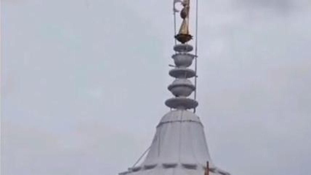 दमोह: सावन माह के प्रथम सोमवार के दिन जागेश्वर नाथ धाम में उमड़ी श्रद्धालुओं की भीड़