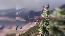 İzmir'deki orman yangınında vatandaşlar denizden tahliye ediliyor