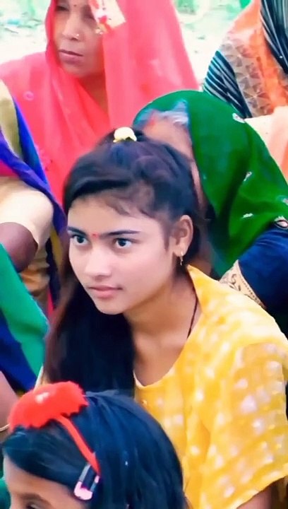 हमरा लागे चली ना उपईया हो most beautiful girl  nice  beautiful girl  प्यारा चेहरा.. cute girl loving.. so beautiful girl..