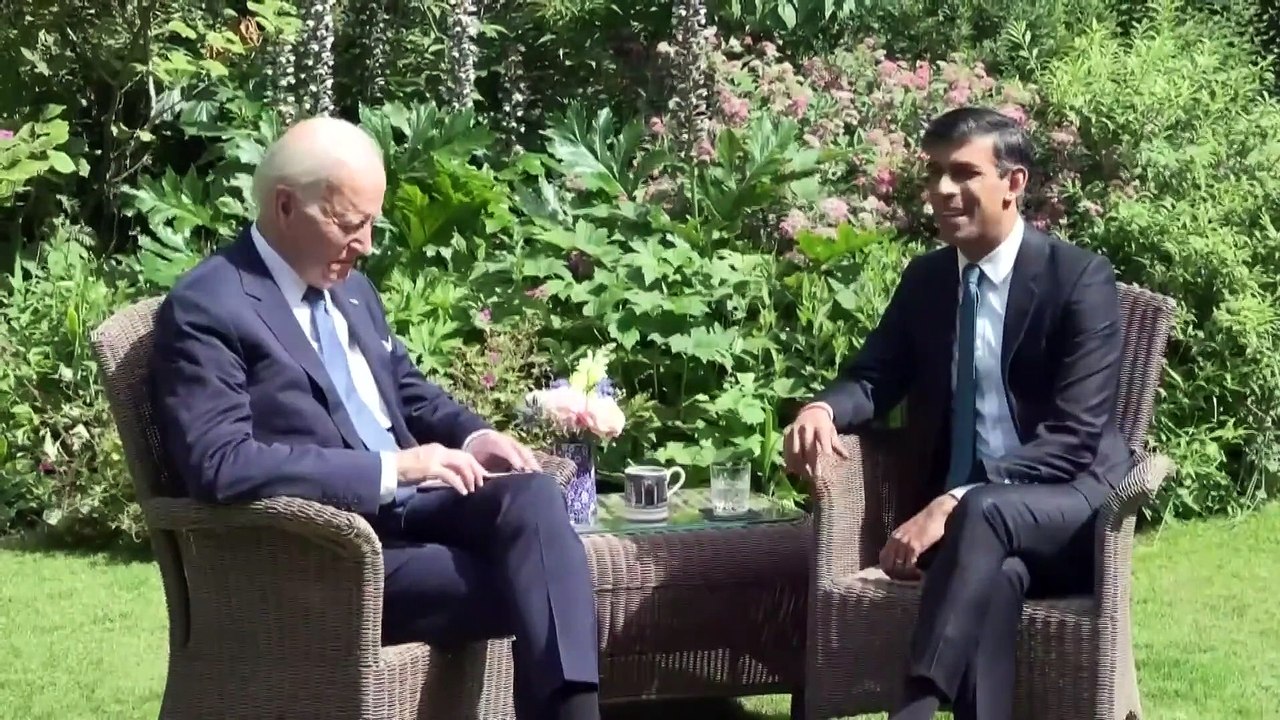 Rishi Sunak hosts Joe Biden in Downing Street garden