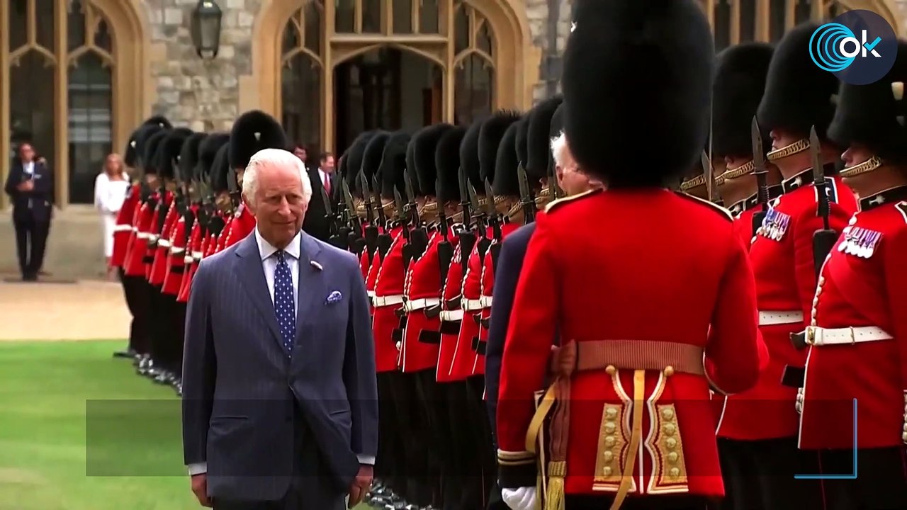 El rey de Inglaterra tiene que dirigir a Biden que vuelve a desorientarse en una visita oficial