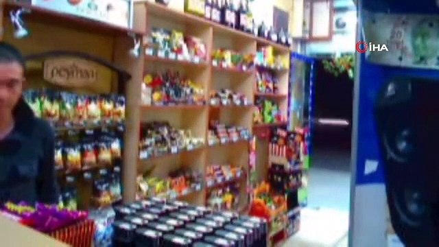 ＂Le combattant Tekel Ahmet Abi＂, qui a licencié 4 personnes du magasin en lançant des bouteilles d'alcool, a perdu la vie