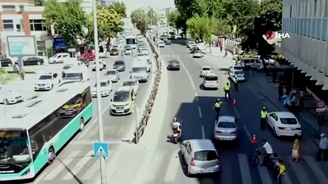 Un millier de véhicules 46 ont été inspectés lors d'inspections par drone, 108 véhicules ont été condamnés à une amende