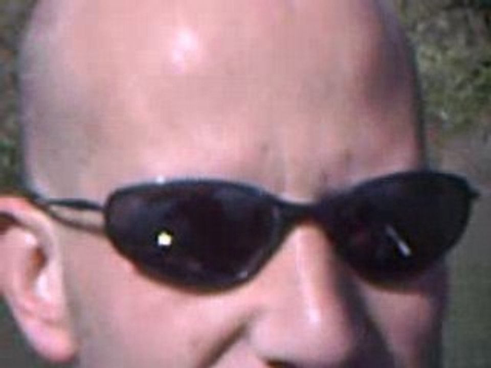 CLIP0032