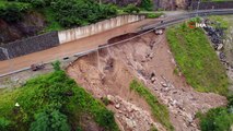 Karadeniz-Akdeniz Yolu, heyelan nedeniyle ulaşıma kapandı