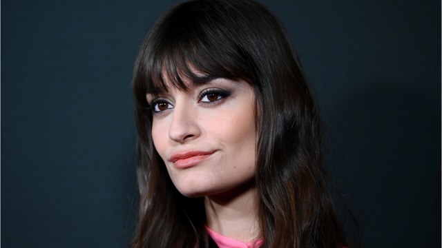 GALA VIDEO - Clara Luciani malade : mais de quelle maladie souffre-t-elle exactement ? (1)