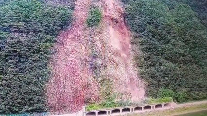 강원 정선 피암터널 산사태..."선제적 조치로 피해 막았다" / YTN