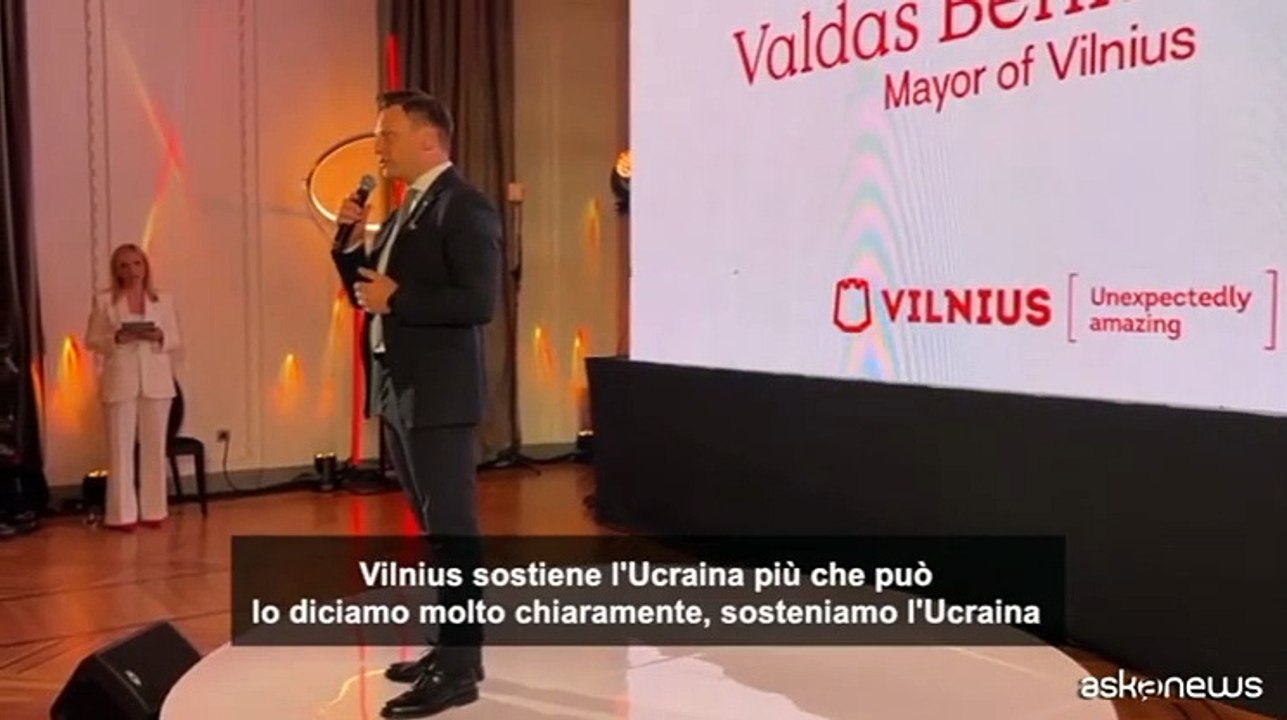 Sindaco di Vilnius: aprire porte Nato a Ucraina...