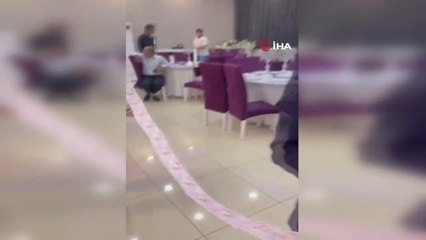 Metrelerce uzunluktaki takı görenleri şaşırttı