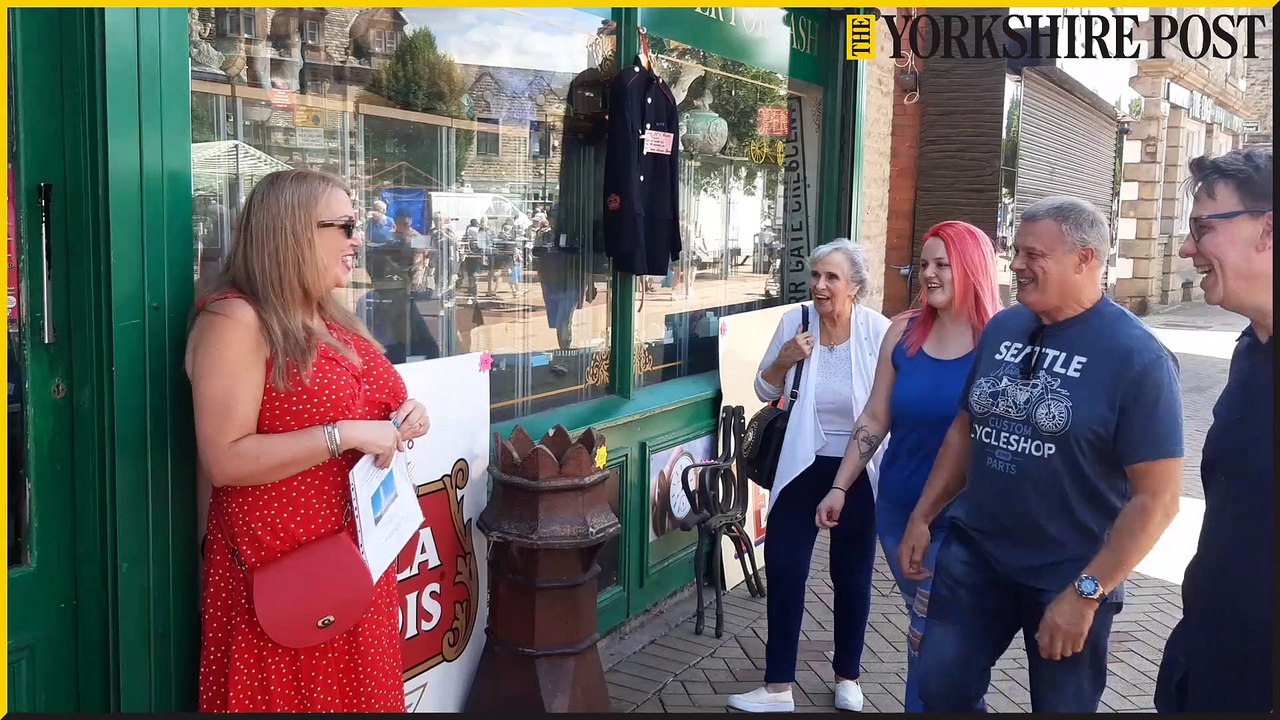 Family reunited with First World War medals stolen decades ago