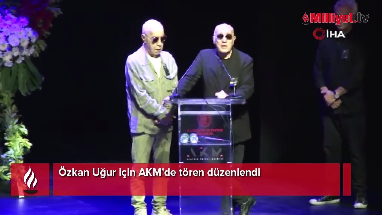 Özkan Uğur için AKM'de tören düzenlendi