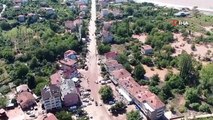 Binlerce turisti ağırlayan Karadeniz sahili çamurla kaplandı