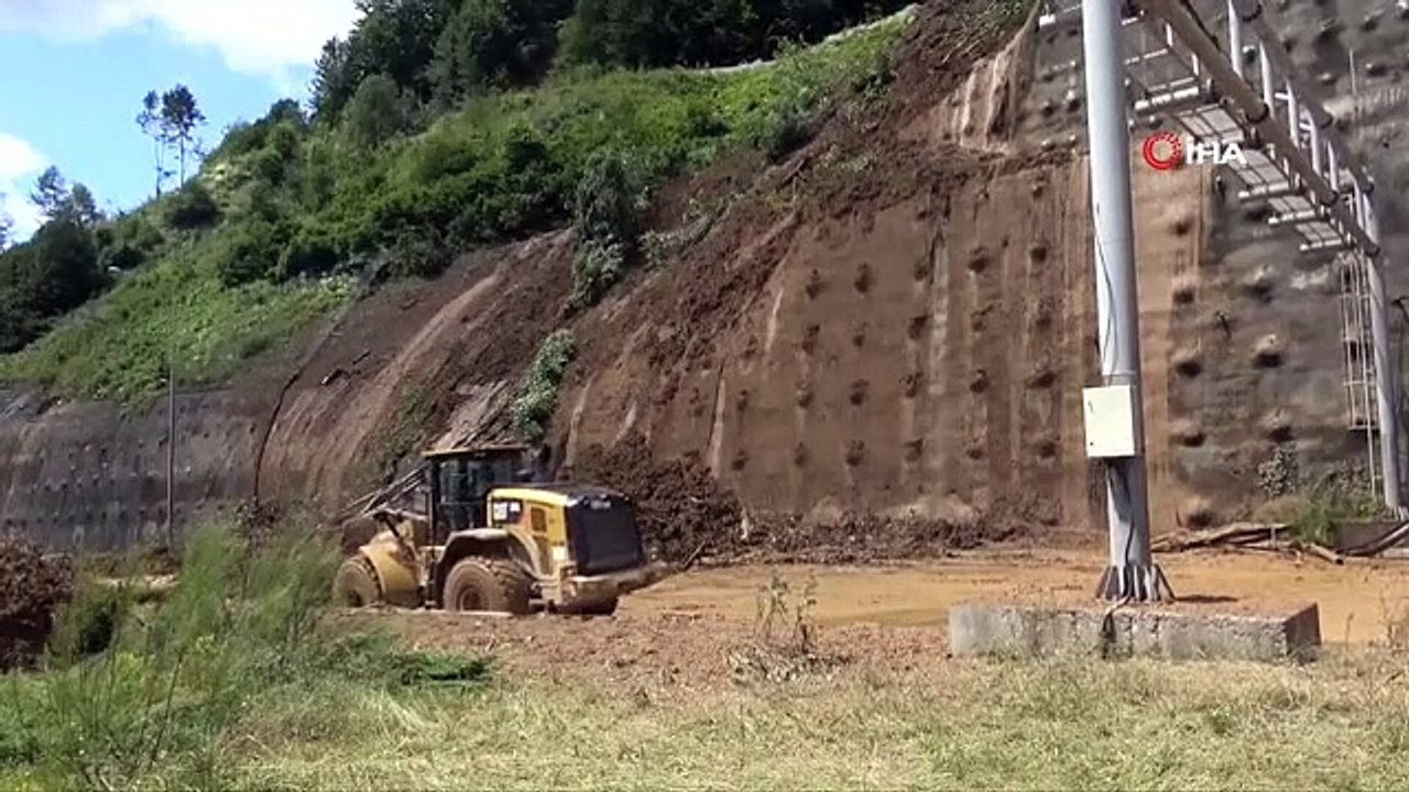 Fieber bei der Arbeit im Bolu-Gebirgstunnel