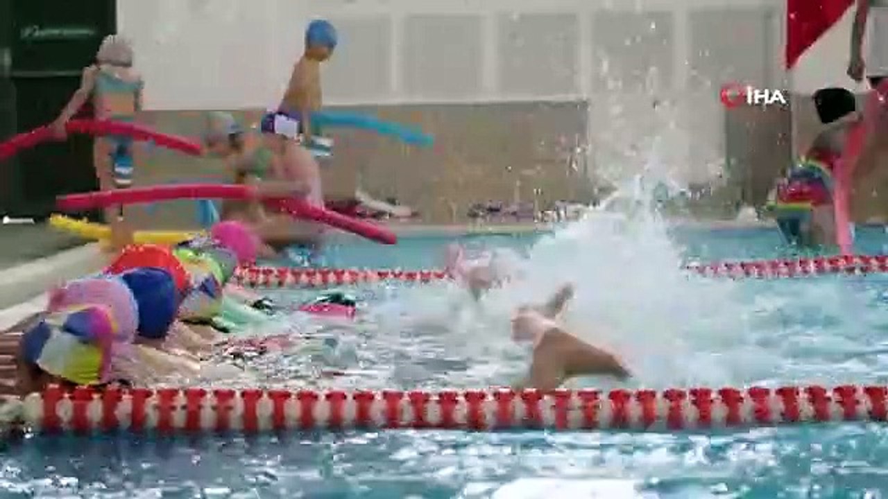 Großes Interesse an Schwimmkursen in Denizli