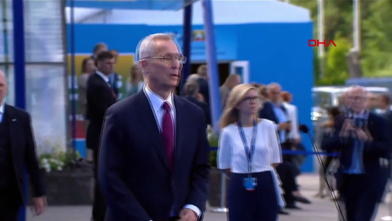Stoltenberg: Bu tarihi bir zirve