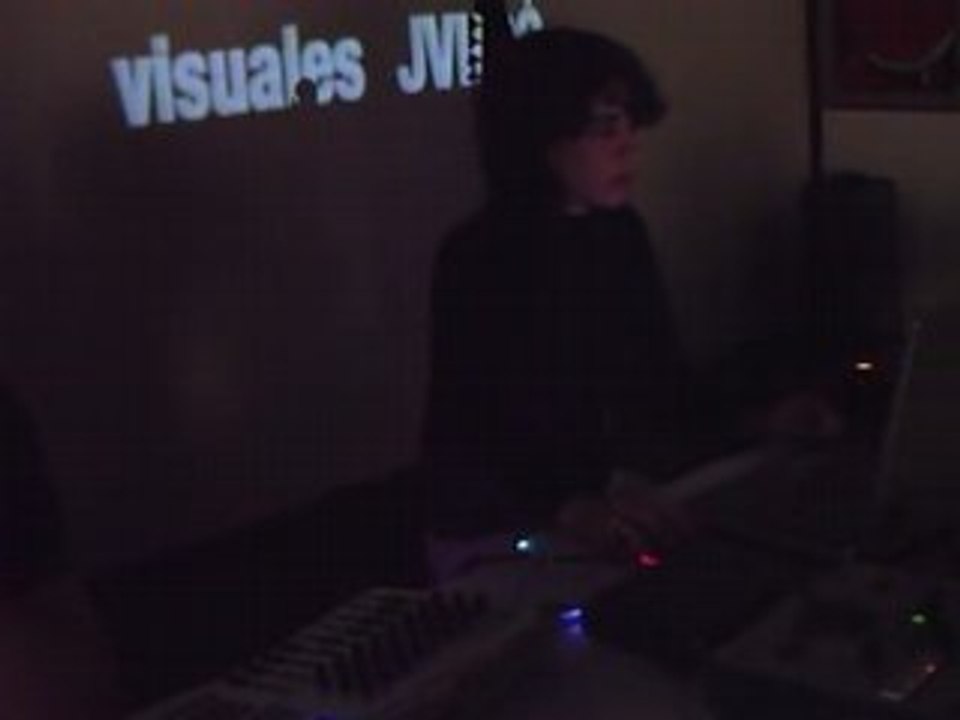 ZEMOS98 10a de.sconciertos. d y TENSION CO