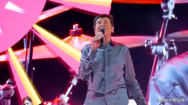 Un'estate di successi live in tutta Italia per Gianni Morandi