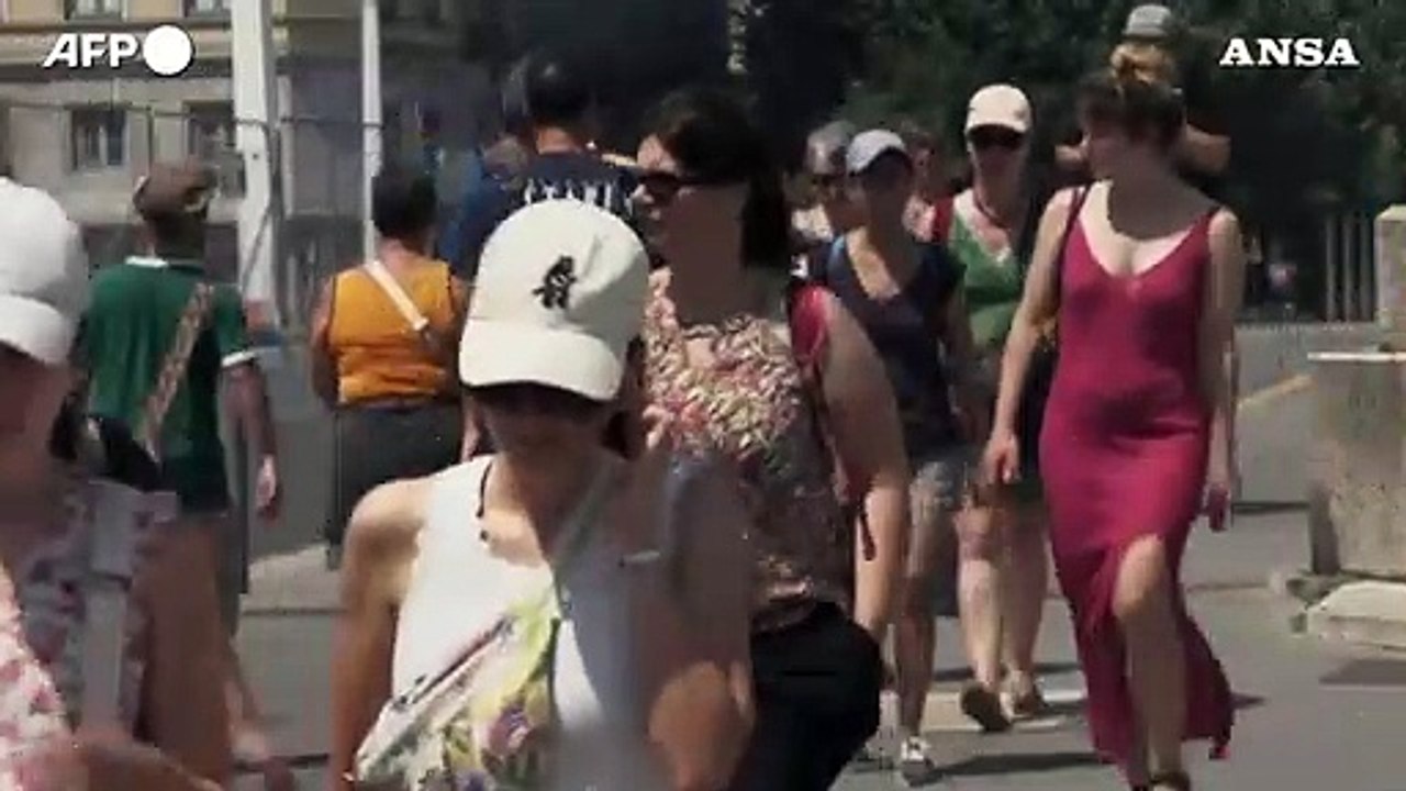 Francia nella morsa del caldo: allerta arancione per 21 dipartimenti