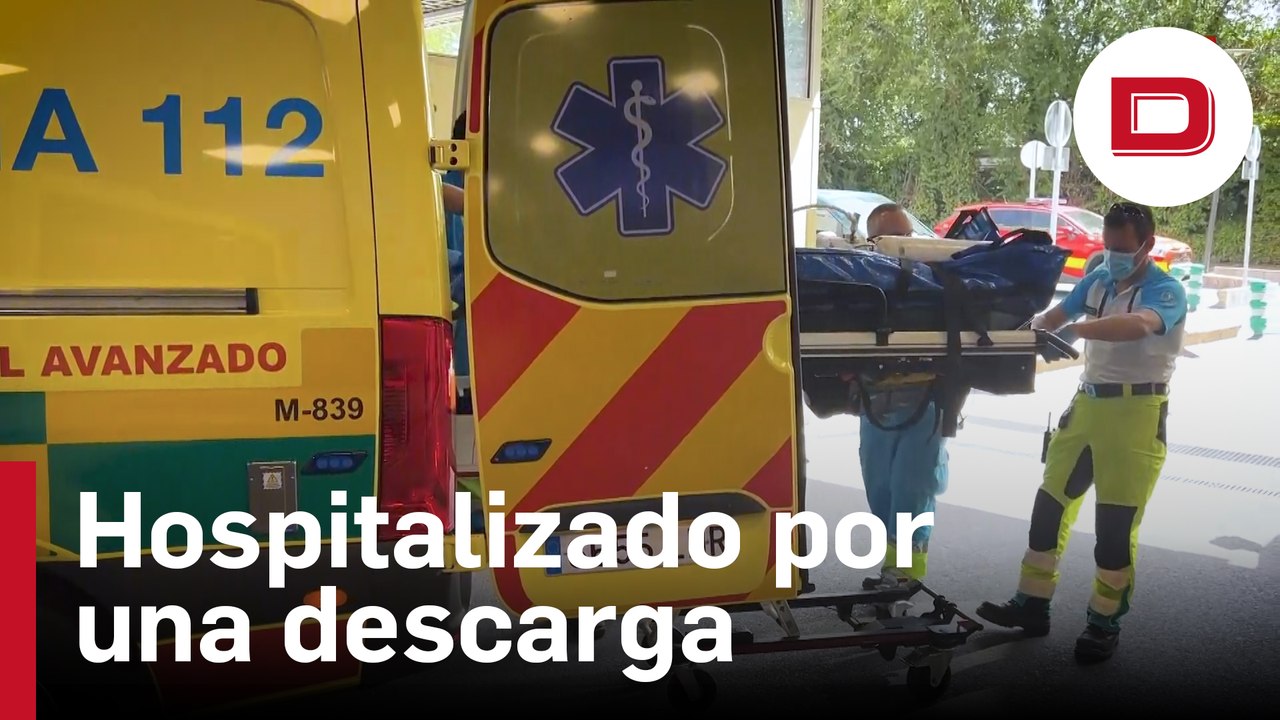 Hospitalizan a un operario tras recibir una gran descarga eléctrica mientras trabajaba en Vallecas