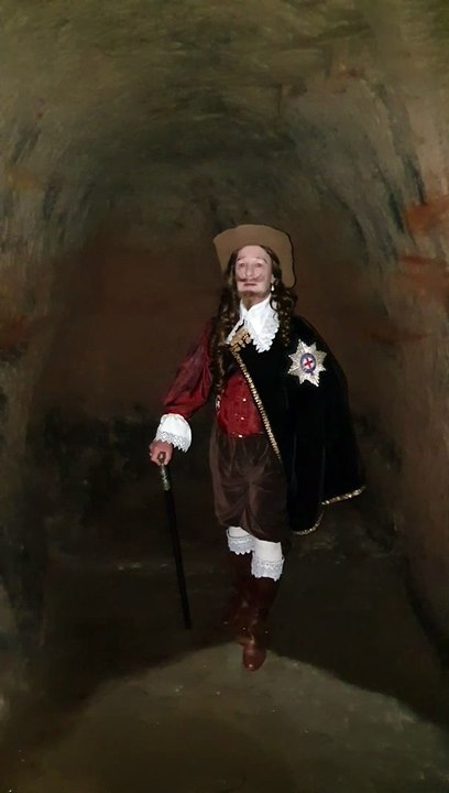 King Charles describes his ghostly experience at Pontefract Liquorice Festival