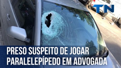 Preso suspeito de jogar paralelepípedo em advogada na Grande Vitória