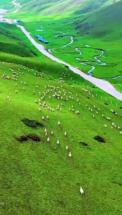 wonders of the universe 3