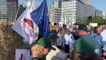 Agricultores y ambientalistas: dos manifestaciones y una polémica ley UE de la naturaleza