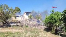 Un incendie de forêt s'est déclaré dans les districts de Karaisali et de Kozan à Adana