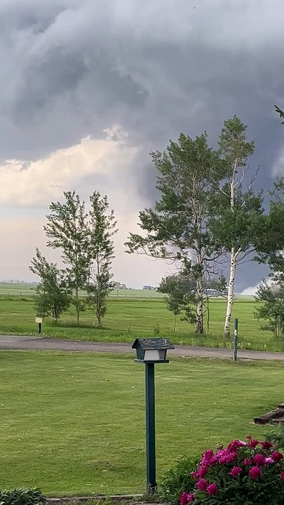 Tornado Twists In Alberta