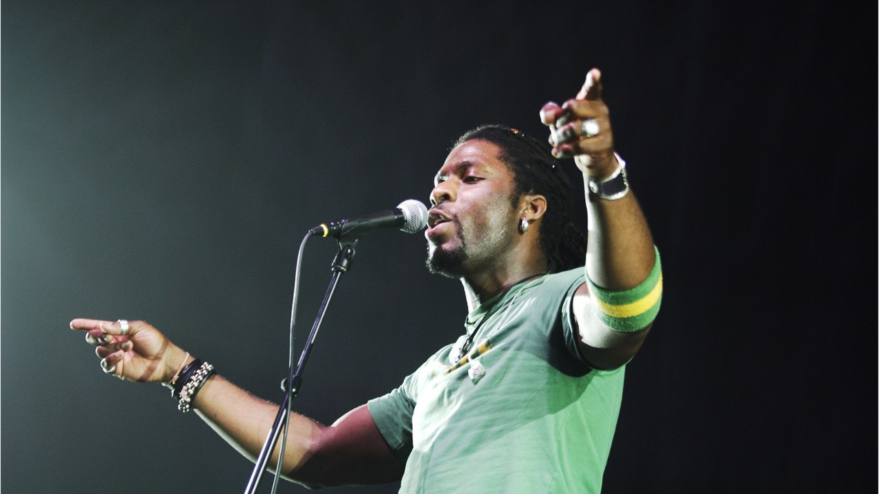 Voici - Gage : que devient l'interprète du titre Pense à moi ?