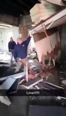 Racoon surprend l'équipe de démolition