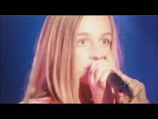 The Voice Kids 2023 - Leonor éblouit avec sa performance de « It’s oh so quiet » de Björk