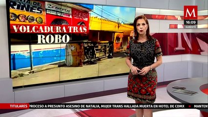 En Veracruz, delincuentes roban camioneta de la Central de Abasto; terminan volcados