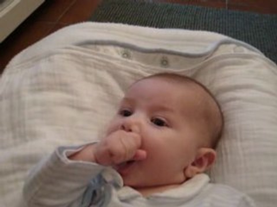 ANTOINE a faim , trés faim ! Hummm