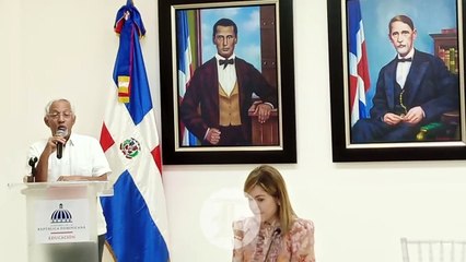 FUNDACIÓN CORRIPIO CONCEDE DERECHOS DE UTILIZACIÓN DE LA SERIE UN VIAJE A LA HISTORIA” AL MINERD