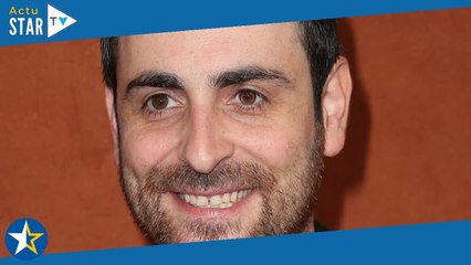 "Sur mes tenues et ma coupe de cheveux, je prends cher" : Camille Combal attaqué sur son look, il ra