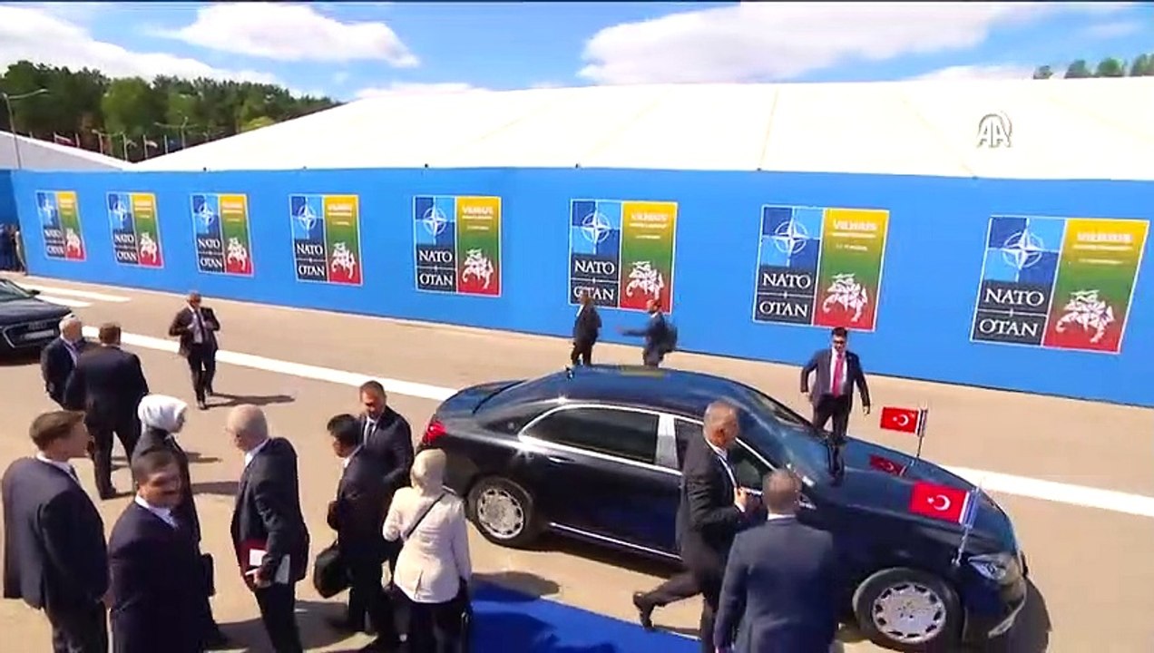 Türkiye'nin İsveç'e NATO vizesi vermesinin arkasında ne var? Dünya basını bir konuya dikkat çekiyor