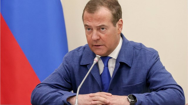 Dritter Weltkrieg rückt näher : Medwedew droht dem Westen