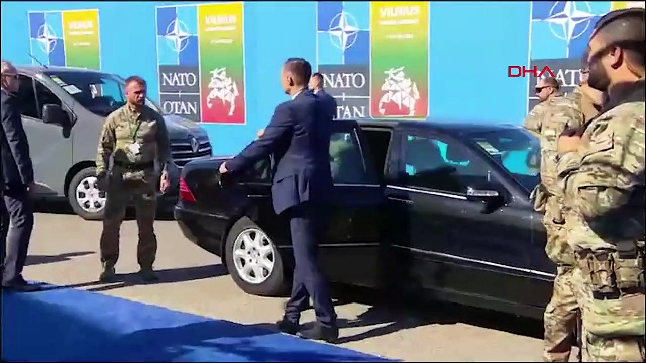 Ukrayna Devlet Başkanı Zelenski, NATO'ya katılım daveti için görüşmelerde bulunacak