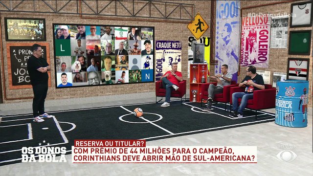 Corinthians deve priorizar a Copa do Brasil ou Sul-Americana?