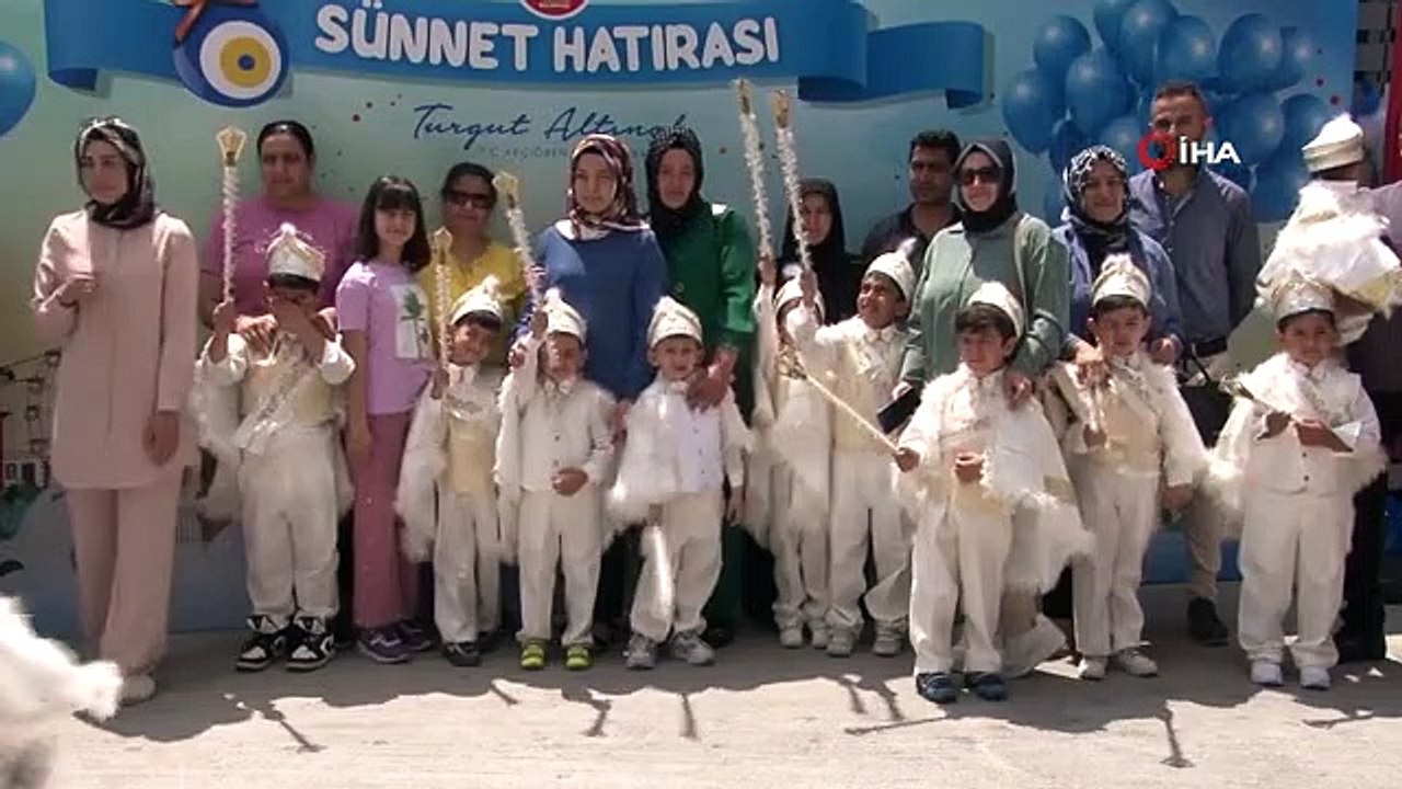 Keçiören Belediye Başkanı Altınok, sünnet çocuklarını ziyaret etti