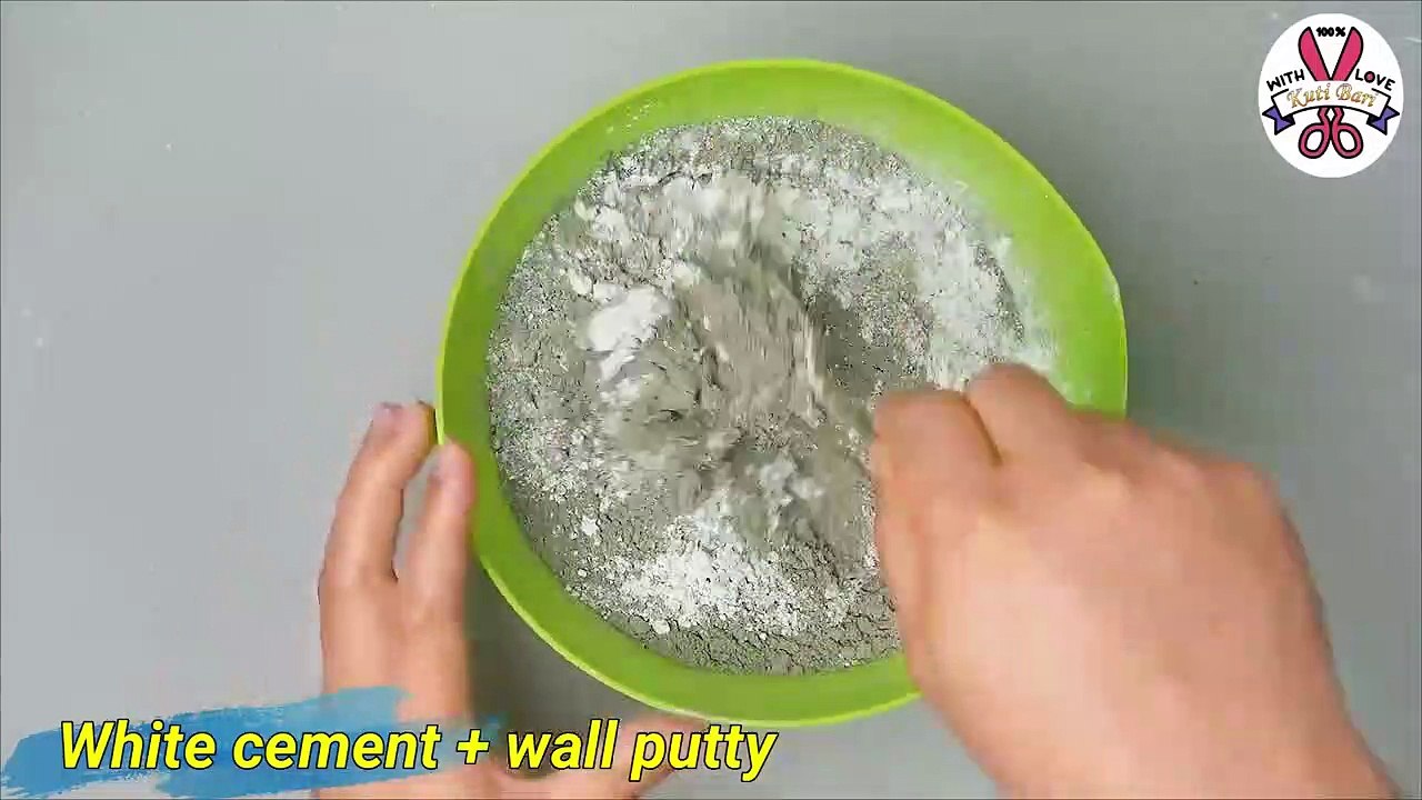 Creating a Table Lamp with Plastic Bottles: DIY Corner Flower Vase and Lighting Project