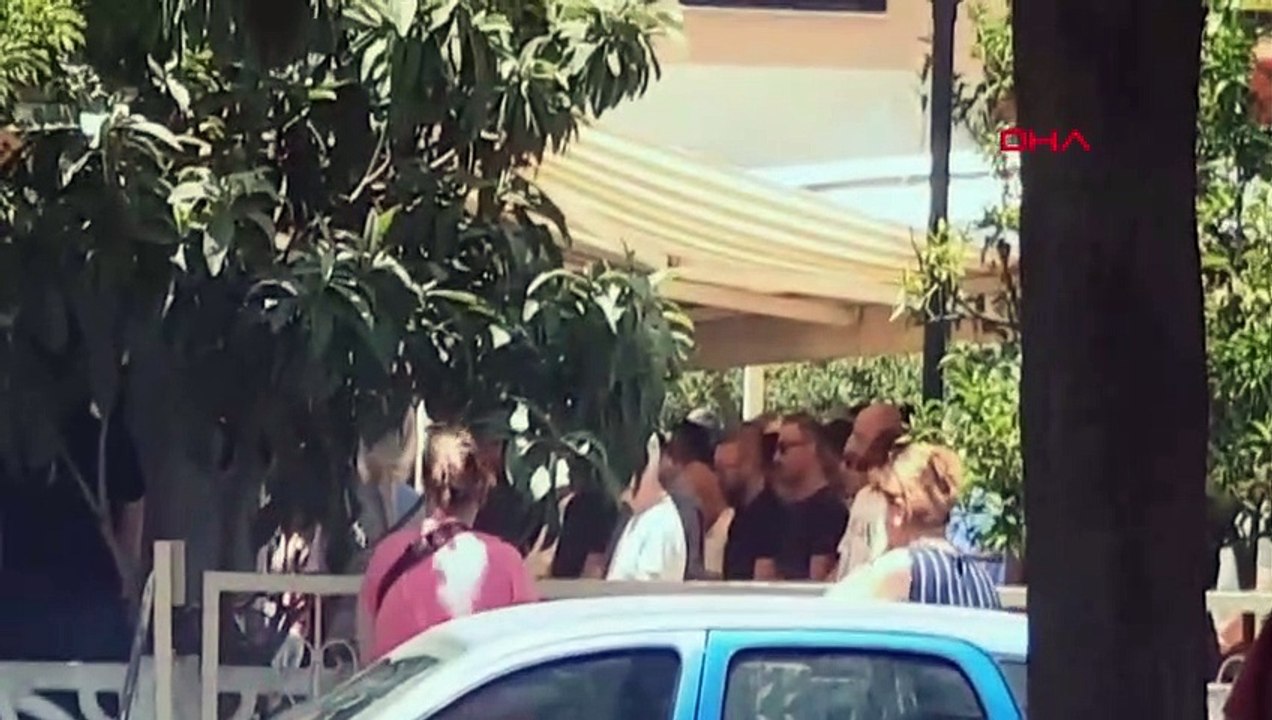 ＂Police Maserati＂ retrouvé mort dans le véhicule a été enterré ! Une famille a battu des journalistes à des funérailles